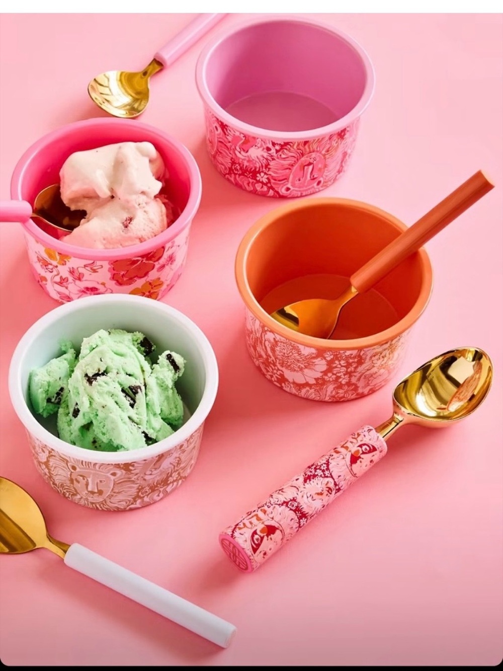 Lilly Pulitzer Ice Cream Bowls with Matching Gold Spoons & Scoop Set
